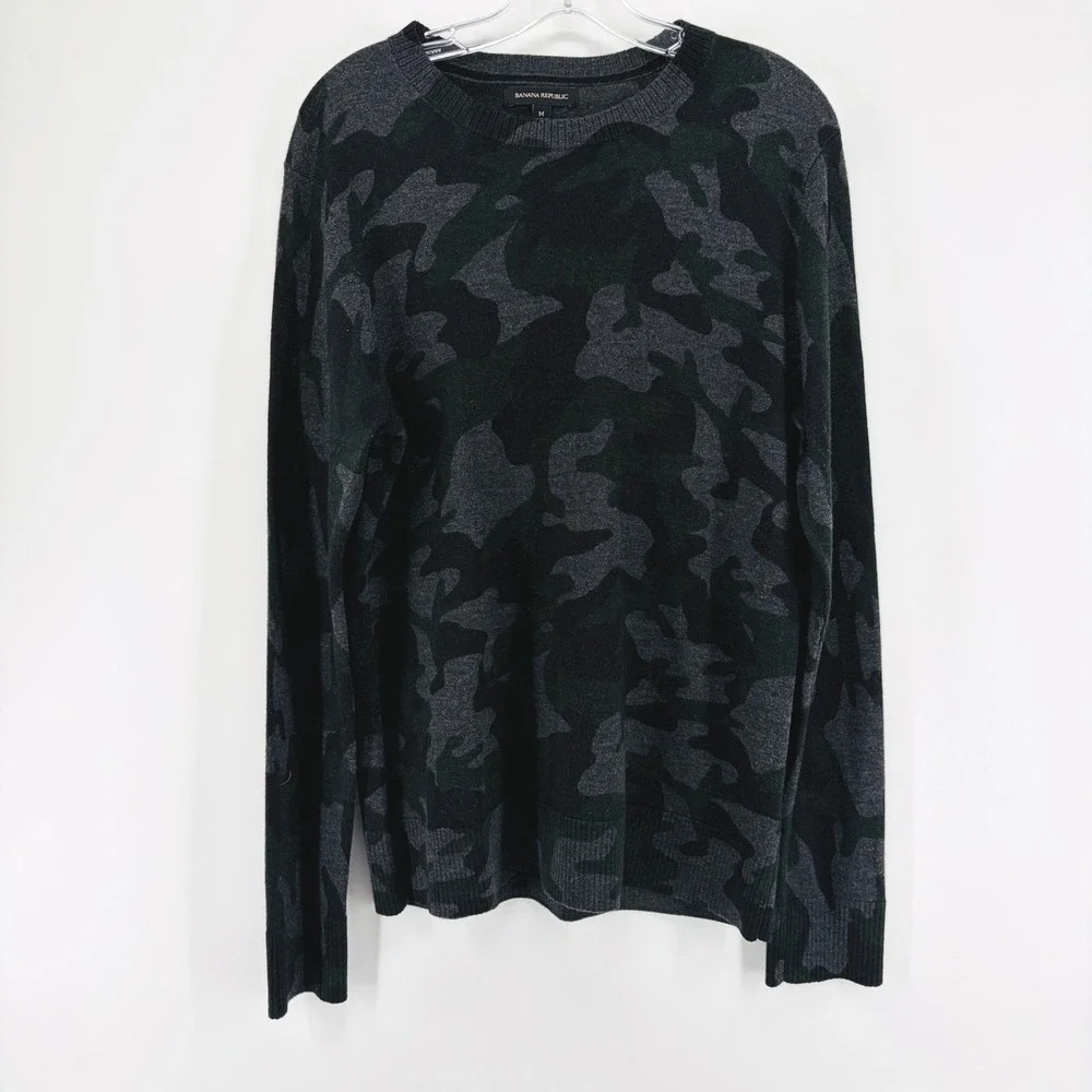 Banana Republic Merino Wool Sweater Mens M Gray Black Camo Blend Crewneck Knit